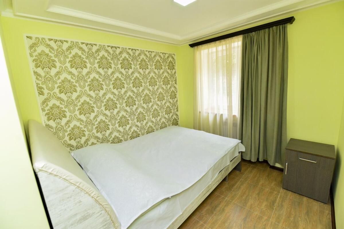 Old City Hotel Alaverdi Ngoại thất bức ảnh